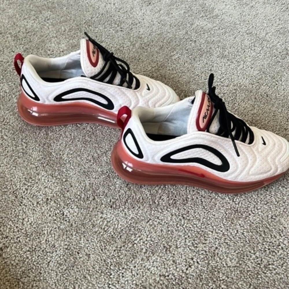 Womens Nike Air Max 720 Light Soft Pink Coral